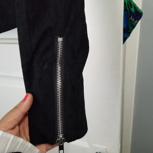 Jacket - Picture 4 of 6